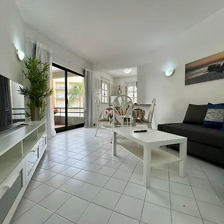 Apartamento 2 With Pool By Homing *