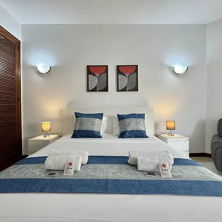 Apartamento 2 With Pool By Homing *